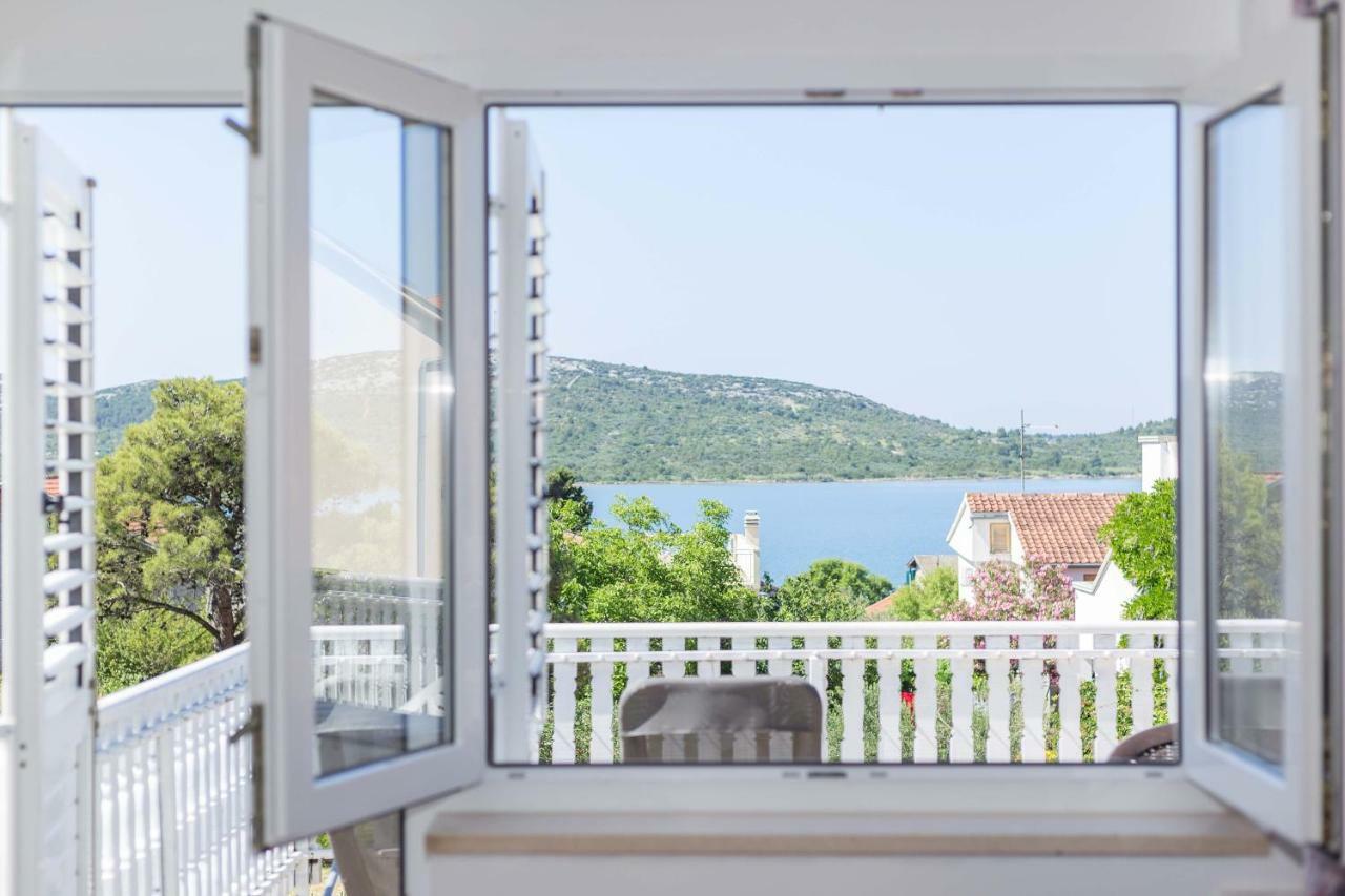 Apartments The Heart Of Croatia Pirovac Eksteriør bilde